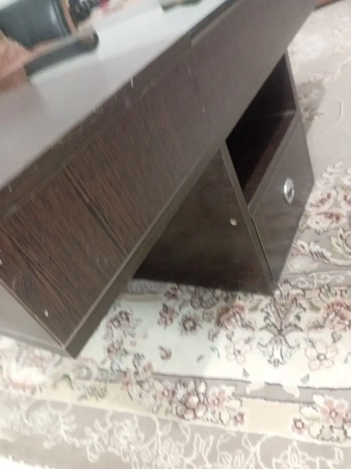 میز|میز و صندلی غذاخوری|نیشابور, میدون بار|دیوار