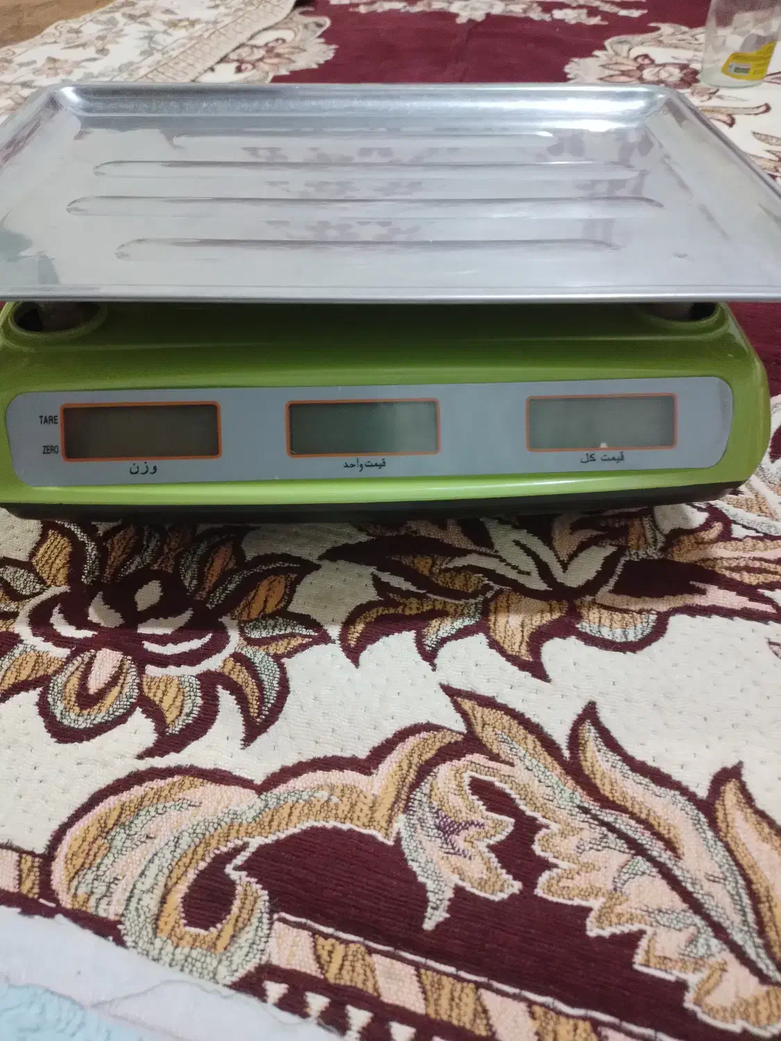 ترازو در حد نو کم کار . قیمت مناسب|فروشگاه و مغازه|اسفراین, |دیوار