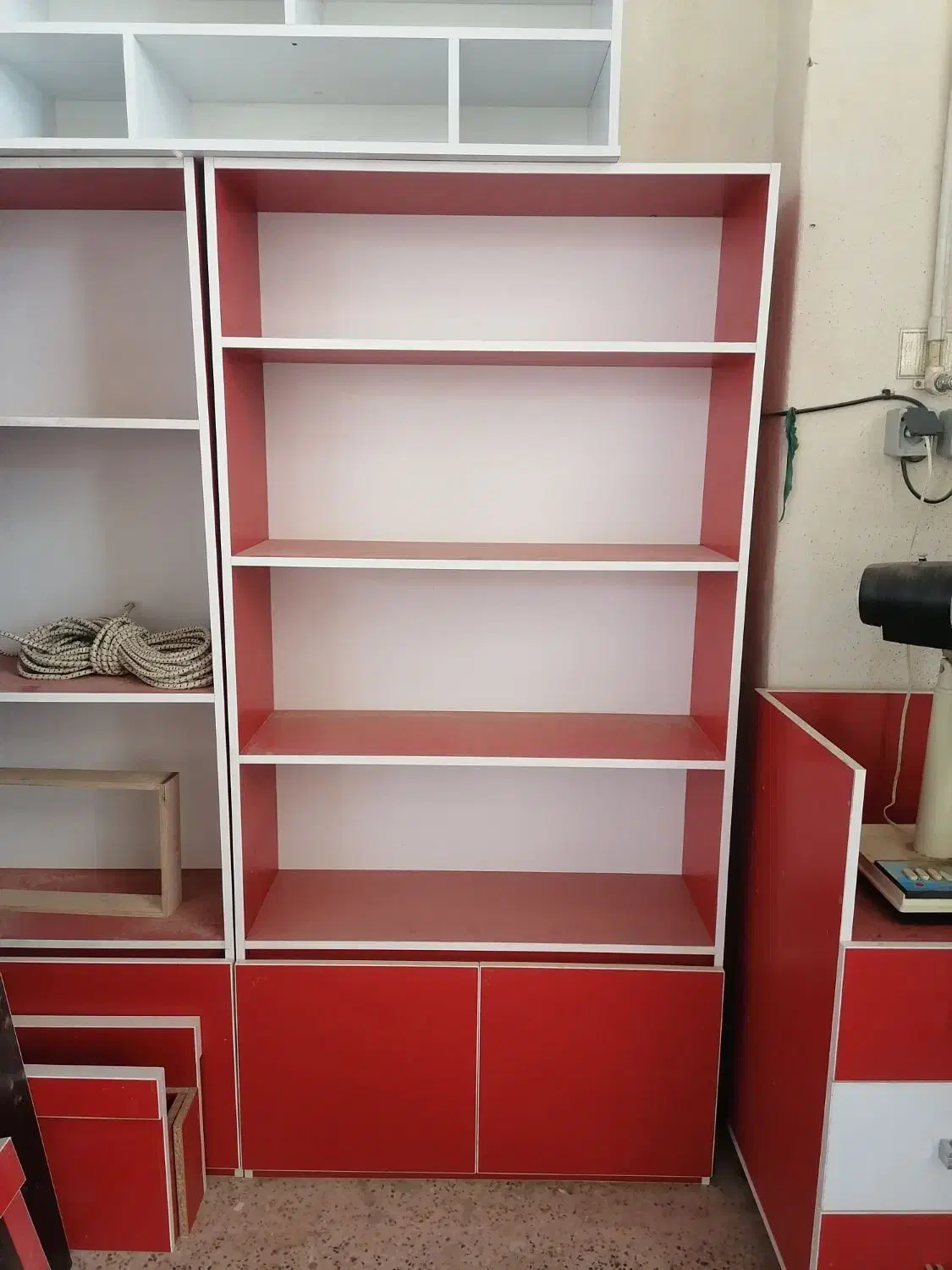 ویترین وکمد|اسباب و اثاث بچه|اسلام‌شهر, شهرک قائمیه|دیوار