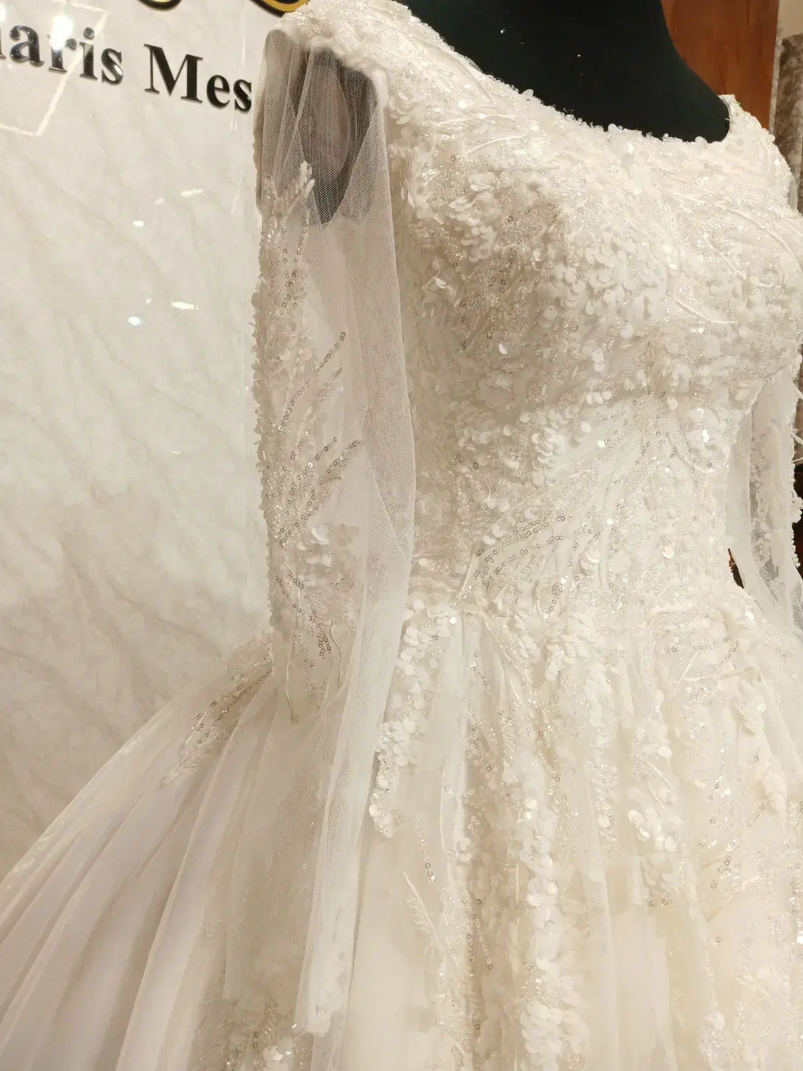 لباس عروس|لباس|اردبیل, |دیوار