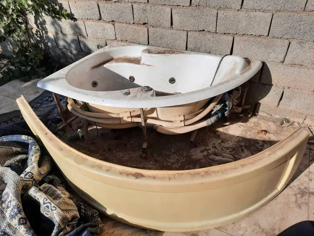 جکوزی سونا درحد نو بهمراه پمپ۱۰ تومن فوری|لوازم حمام|چهارباغ, |دیوار