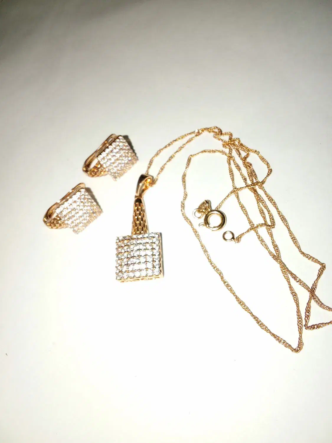 نیم ست و انگشتر ژوپینگ|بدلیجات|اسلام‌شهر, شهرک امام حسین (میان آباد)|دیوار