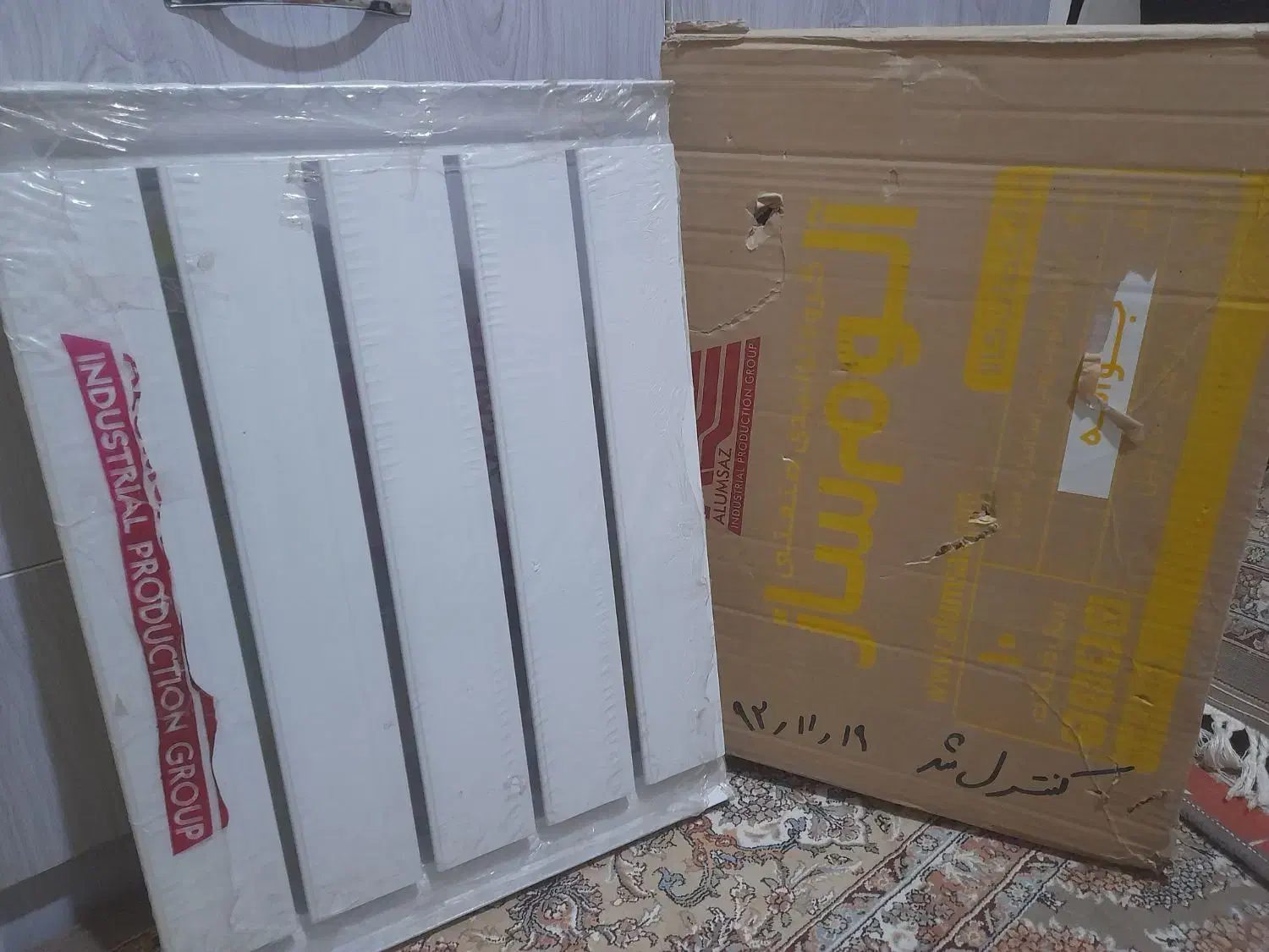 رادیاتور پکیج حمام|آبگرمکن، پکیج، شوفاژ|رباط‌کریم, مسکن مهر آبشناسان|دیوار