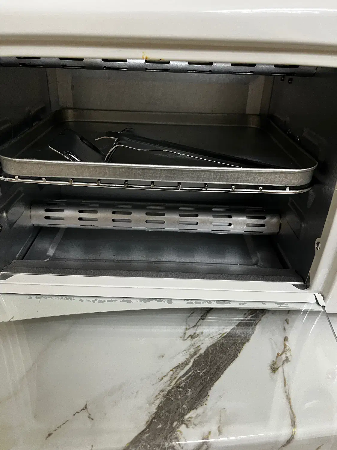 توستر black & decker|اجاق گاز و لوازم برقی پخت‌وپز|بجنورد, |دیوار