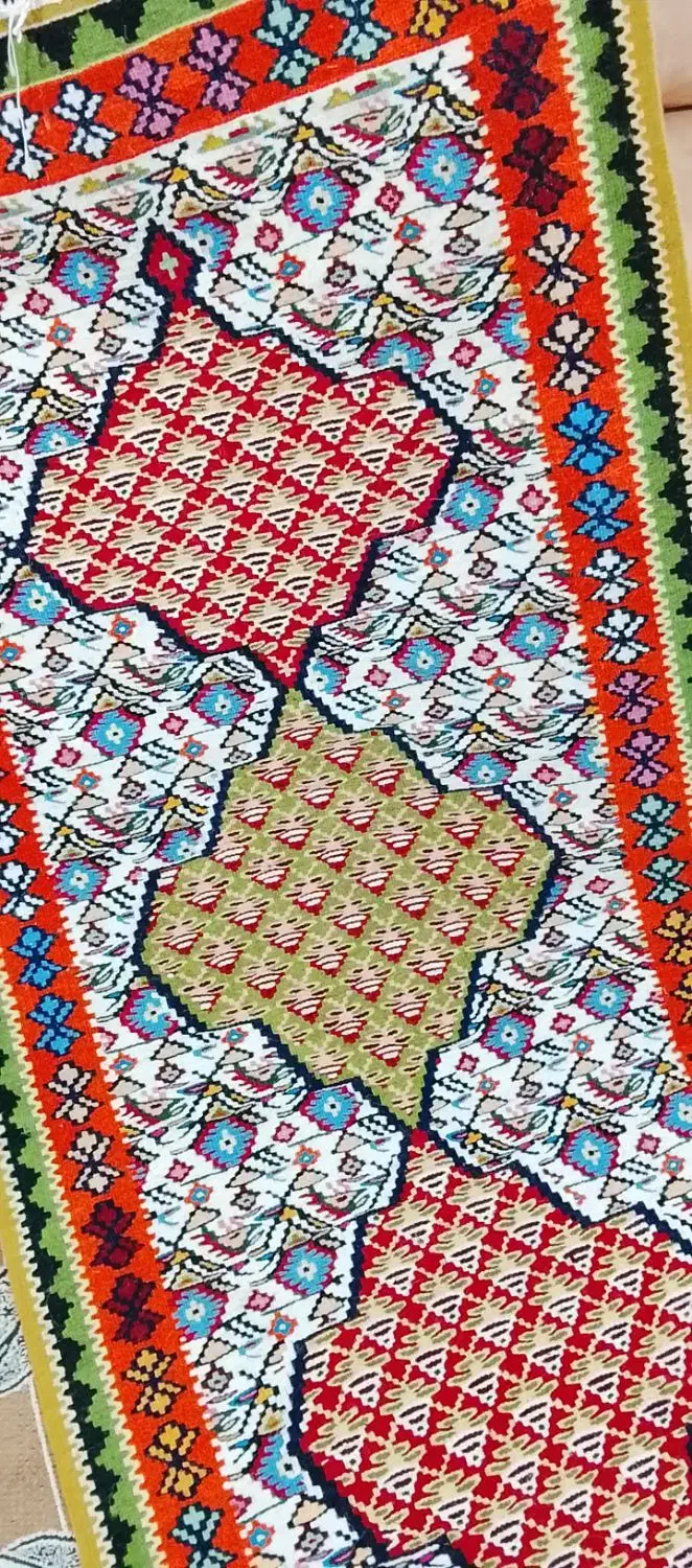 سوجا|گلیم، جاجیم، گبه|سنندج, |دیوار