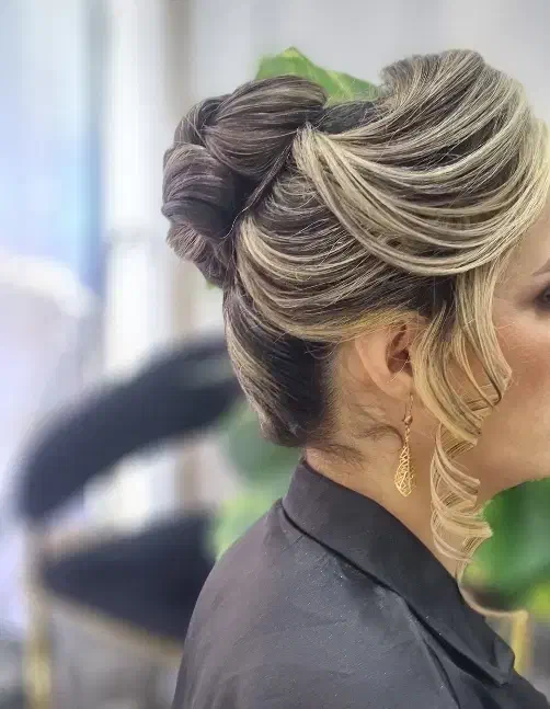 آف ویژه به مناسبت روز دختر|خدمات آرایشگری و زیبایی|ملایر, |دیوار