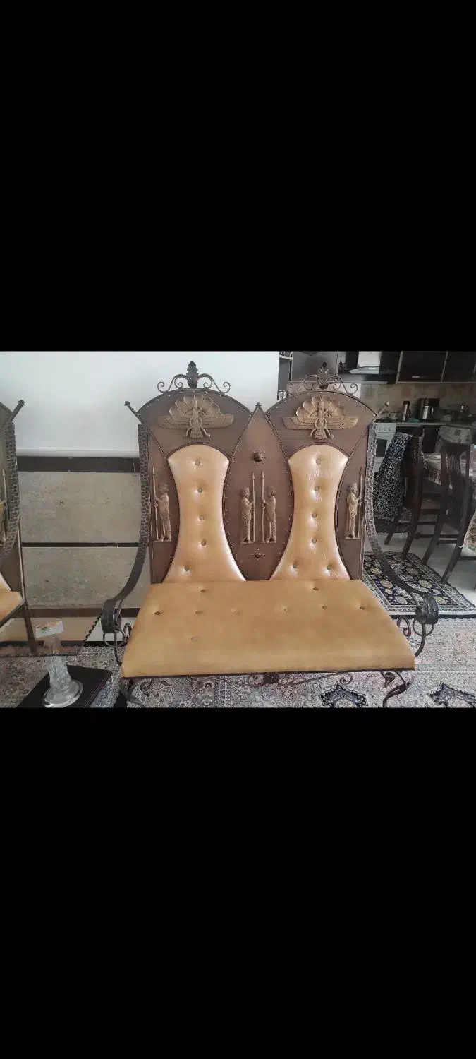 مبل ۷ نفره به همراه میز وسط مبل و عسلی|مبلمان خانگی و میز عسلی|نیشابور, فضل|دیوار