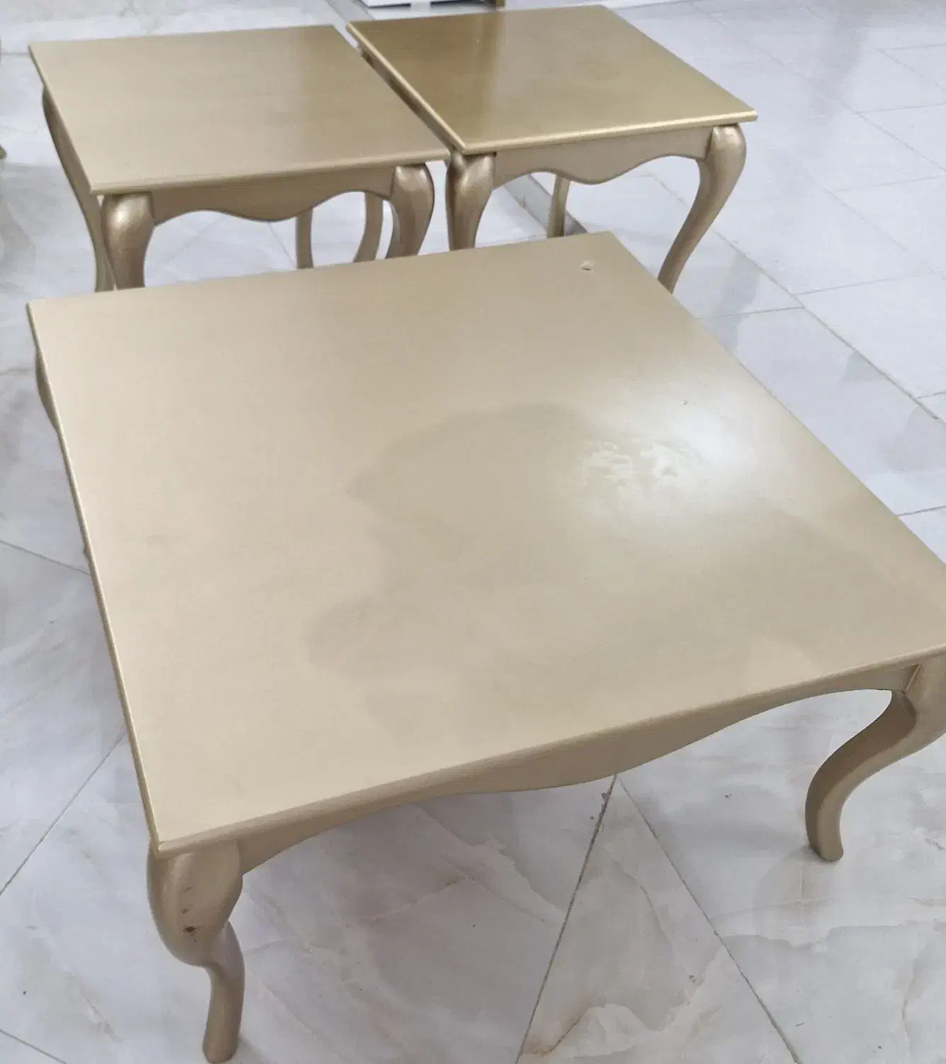 ۲ تا میز عسلی و میز جلو مبلی|مبلمان خانگی و میز عسلی|بروجرد, |دیوار