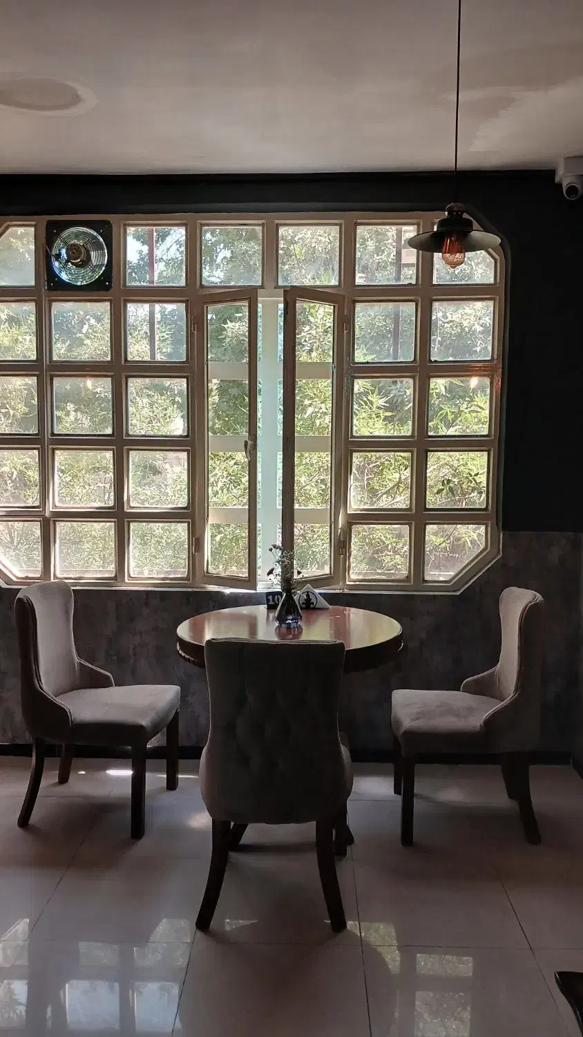 واگذاری کافه فست فود|کافی‌شاپ و رستوران|خرم‌آباد, |دیوار