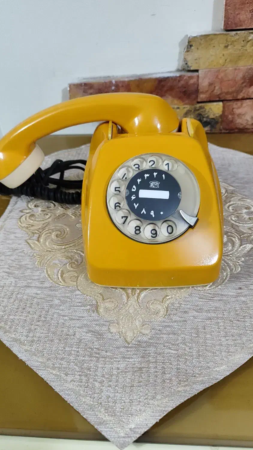 تلفن قدیمی|تلفن رومیزی|تهران, صد دستگاه|دیوار