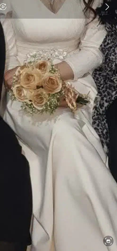 لباس مجلسی شیری|لباس|رباط‌کریم, نصیرشهر|دیوار