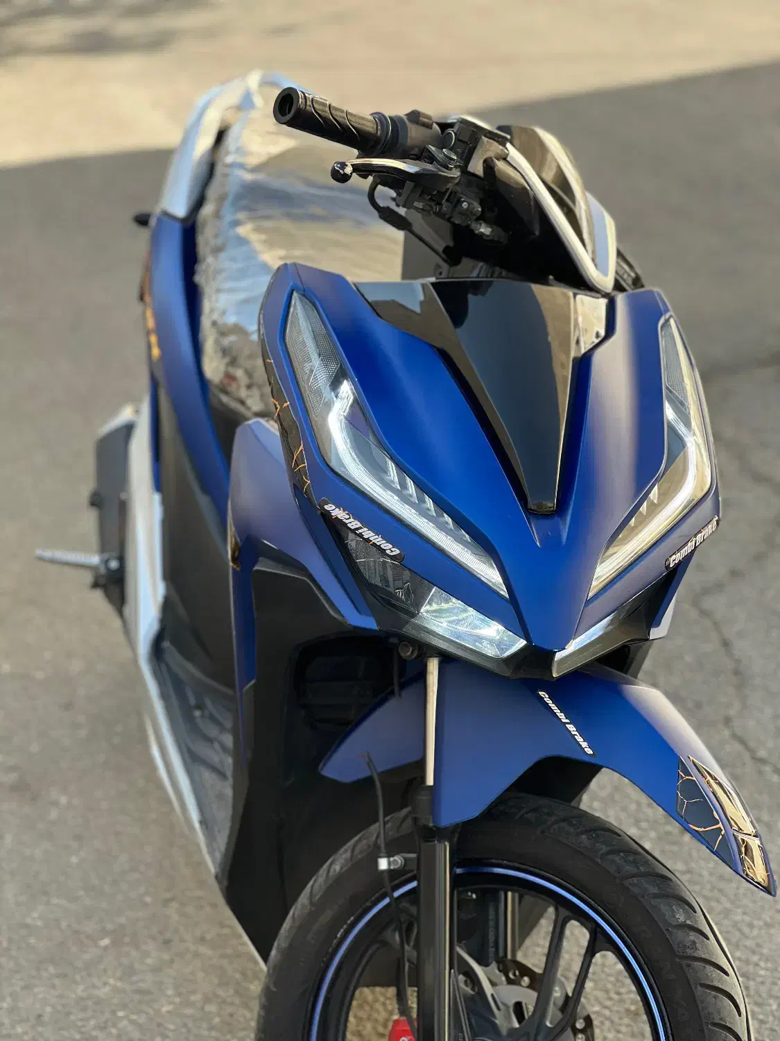 طرح کلیک  1401 ابی کاربنی سالم|موتورسیکلت|کرج, گوهردشت|دیوار