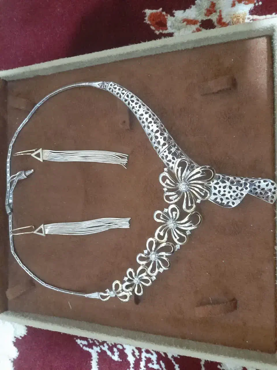 طلا|جواهرات|قم, ولیعصر|دیوار