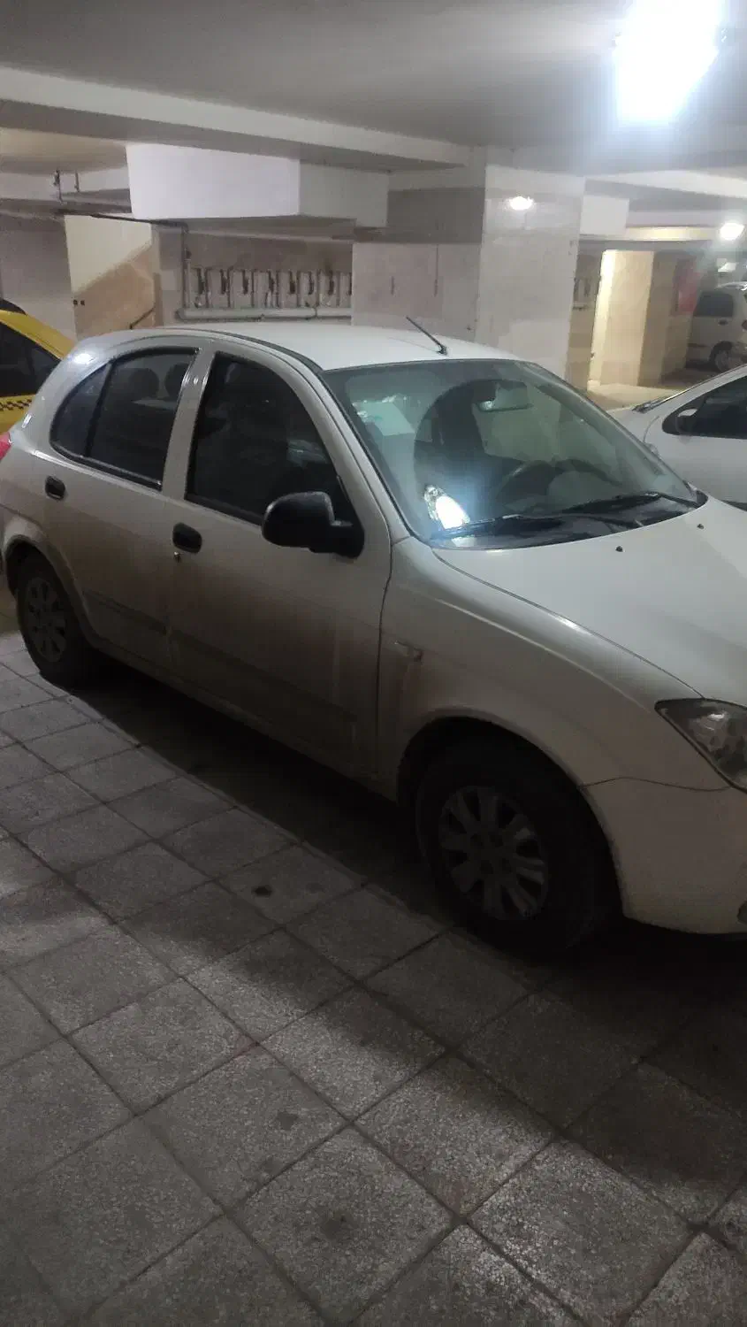 تیبا ۴۰۱ بیرنگ ۳۷تاکار|خودرو سواری و وانت|بومهن, |دیوار