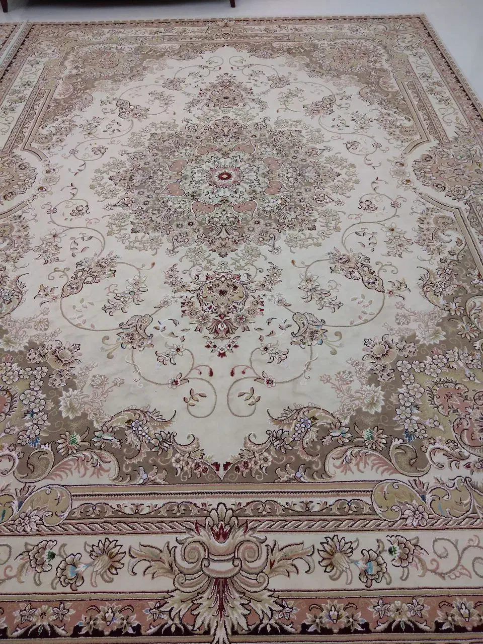 فرش ۱۲متری نقش برجسته|فرش|قیدار, |دیوار