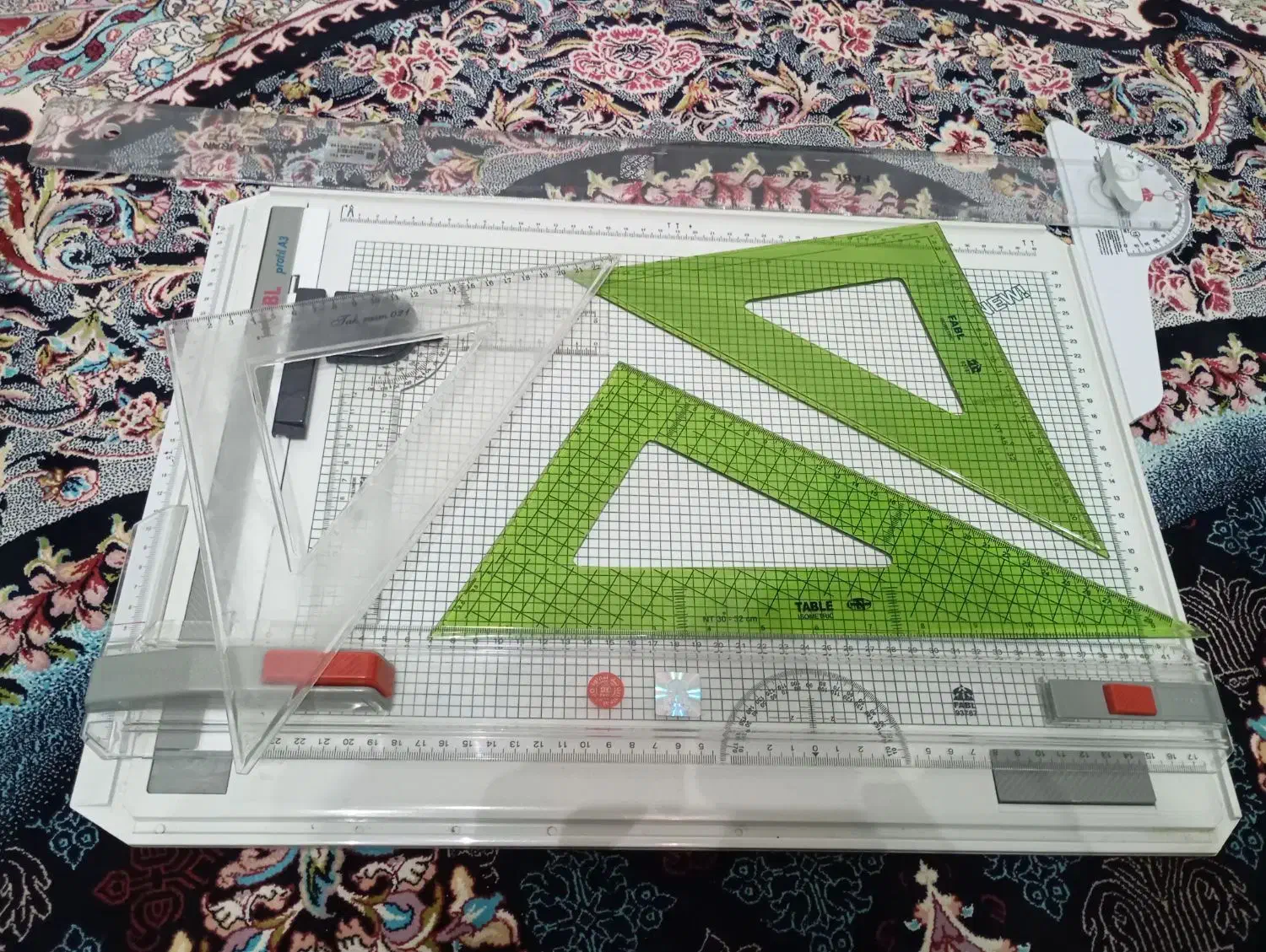 تخته رسم FABL|لوازم التحریر|میانه, |دیوار