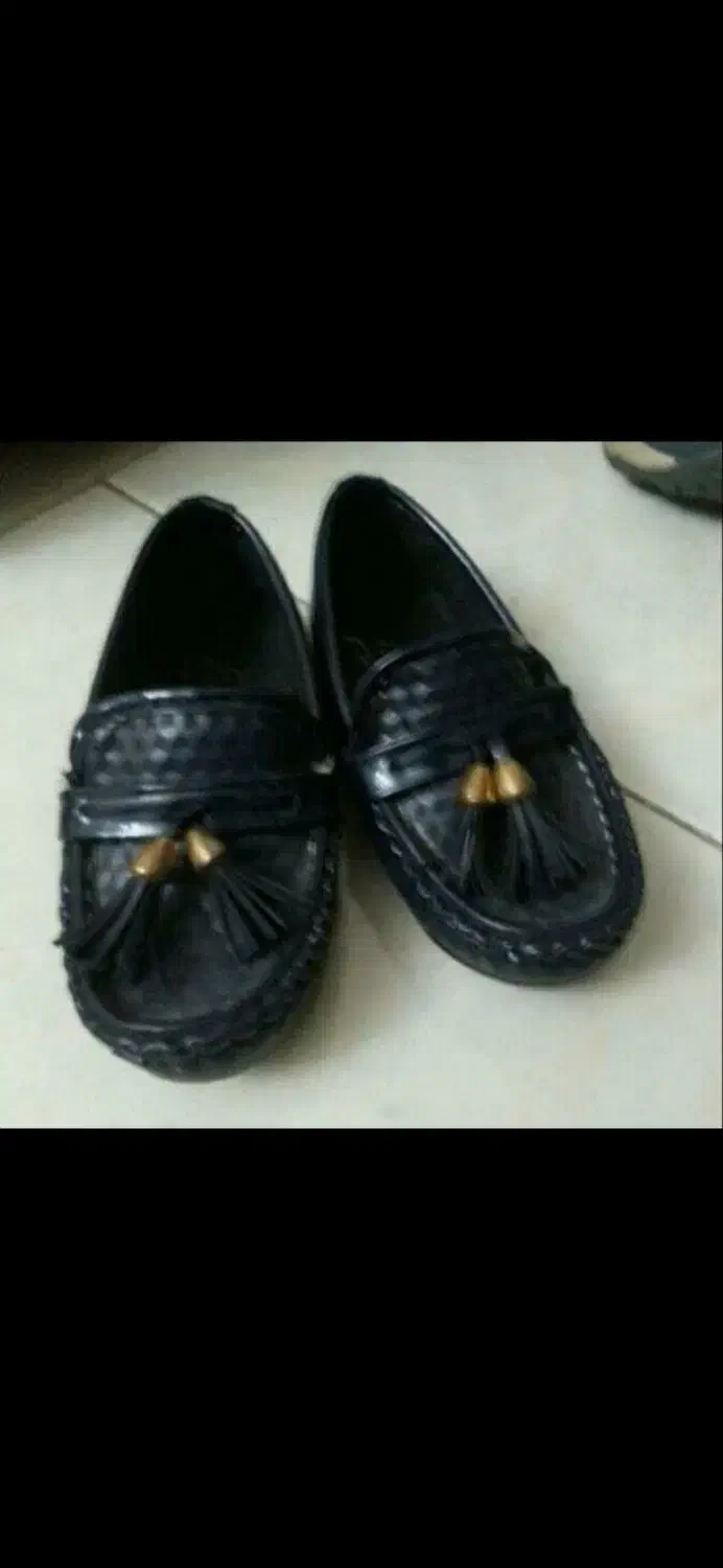 چکمه و بوت بچگانه|کفش و لباس بچه|اهواز, نبوت|دیوار