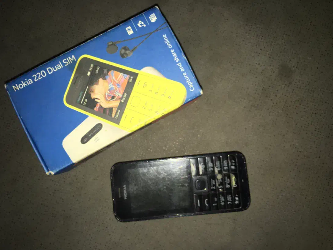 نوکیا ۲۲۰|موبایل|مشهد, طبرسی شمالی|دیوار