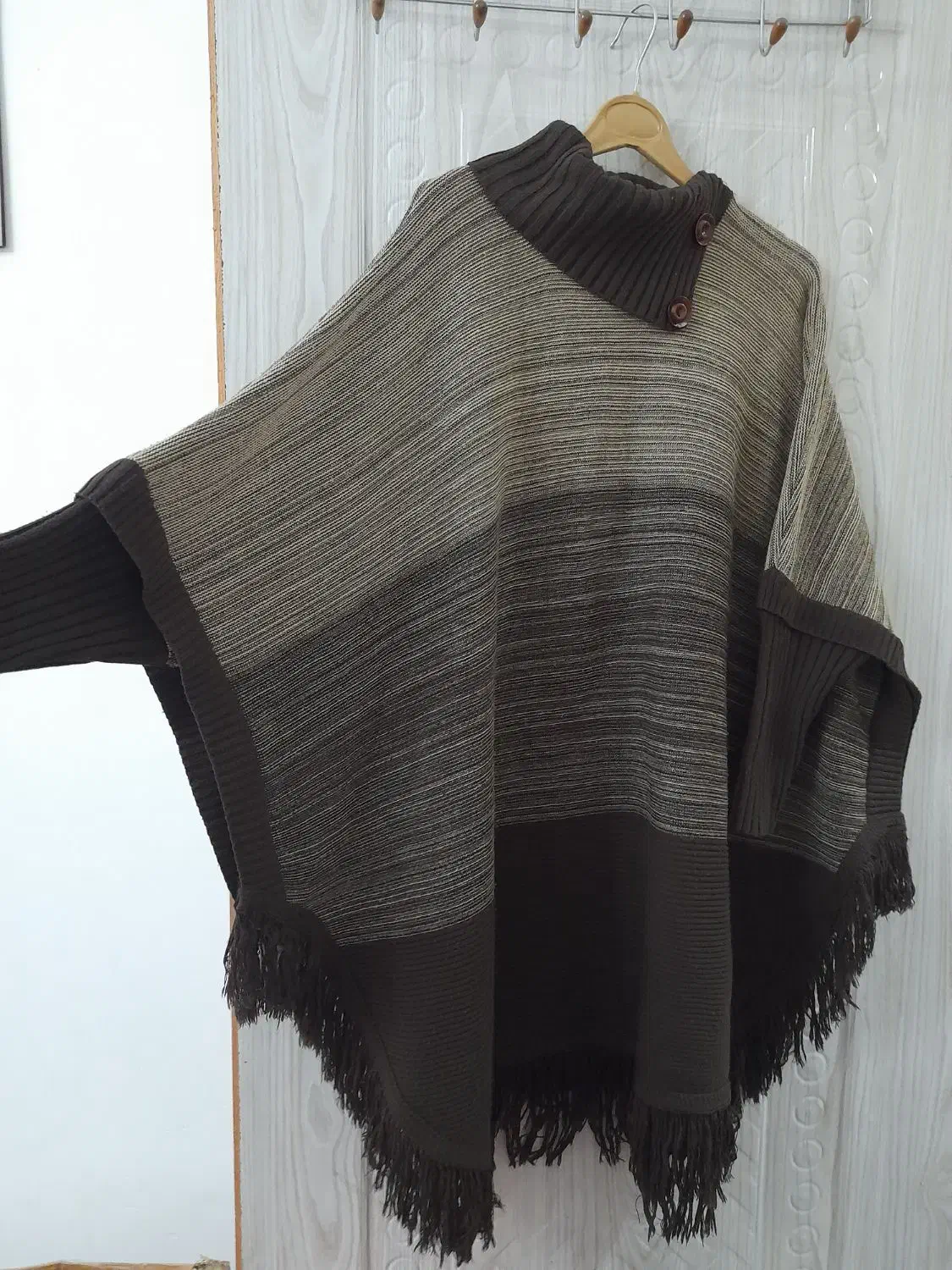 بافت زنانه|لباس|رشت, باهنر|دیوار