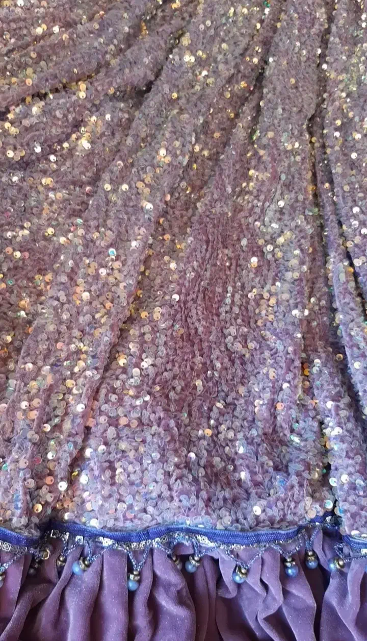 لباس لری|لباس|فلارد, |دیوار