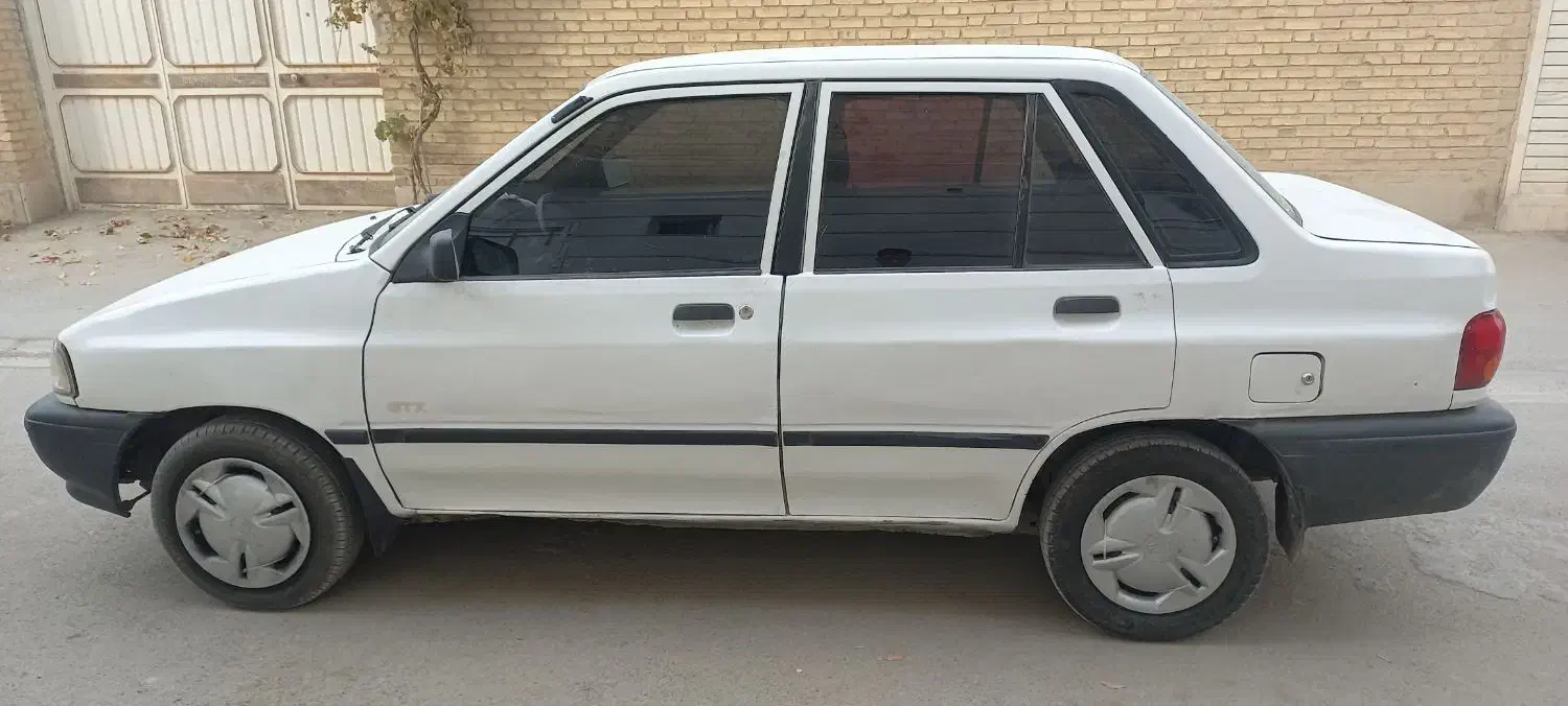 پراید مدل ۸۲ تمیز|خودرو سواری و وانت|خمینی‌شهر, |دیوار