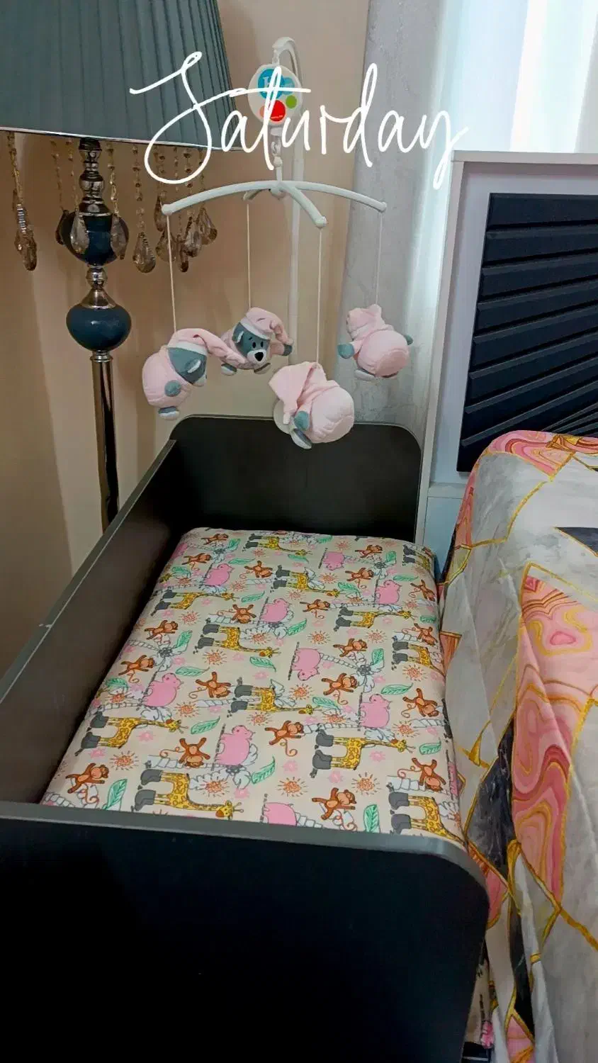 تخت کنار مادر|تخت و سرویس خواب|تهران, وصفنارد|دیوار