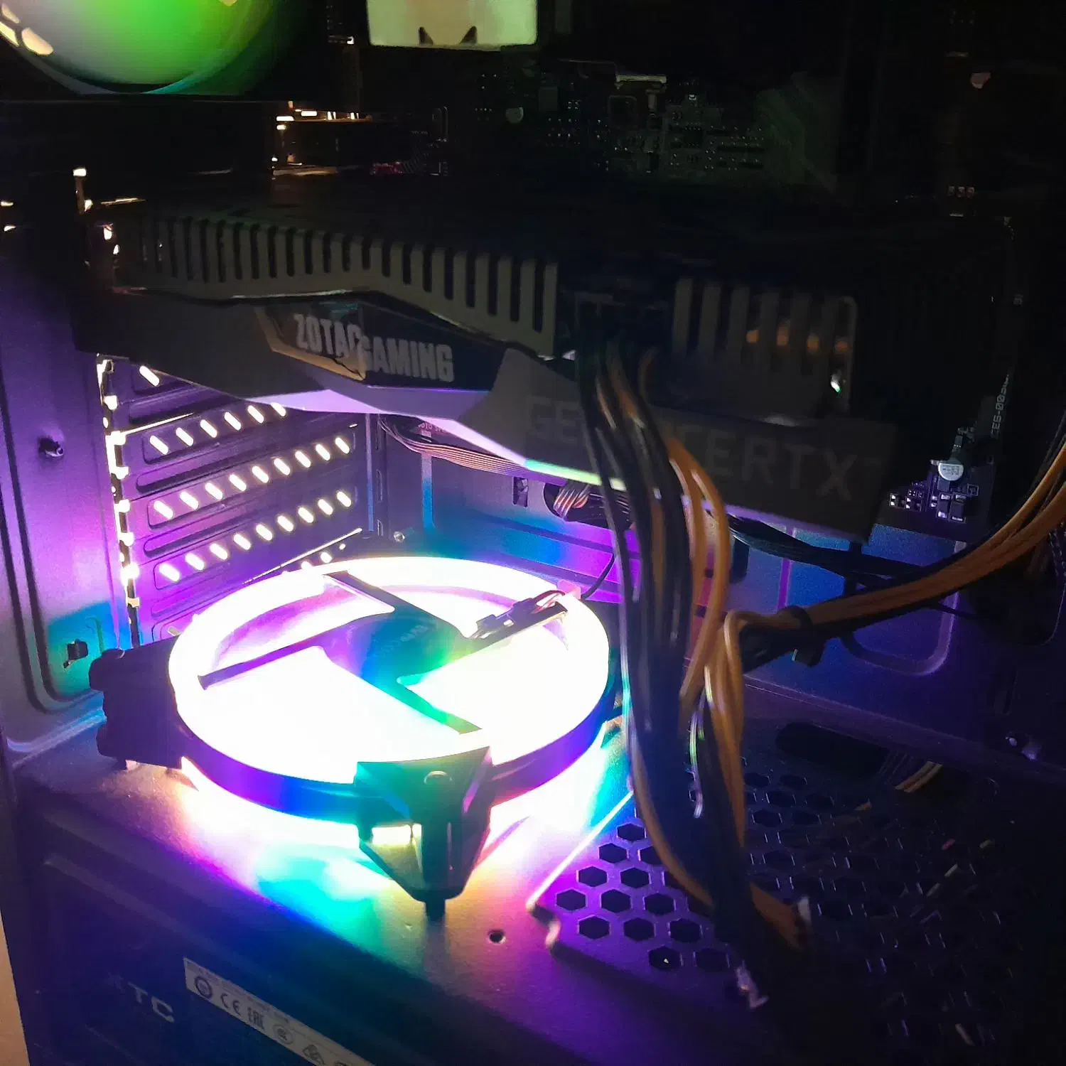 rtx2060zotak normal|قطعات و لوازم جانبی رایانه|تبریز, |دیوار