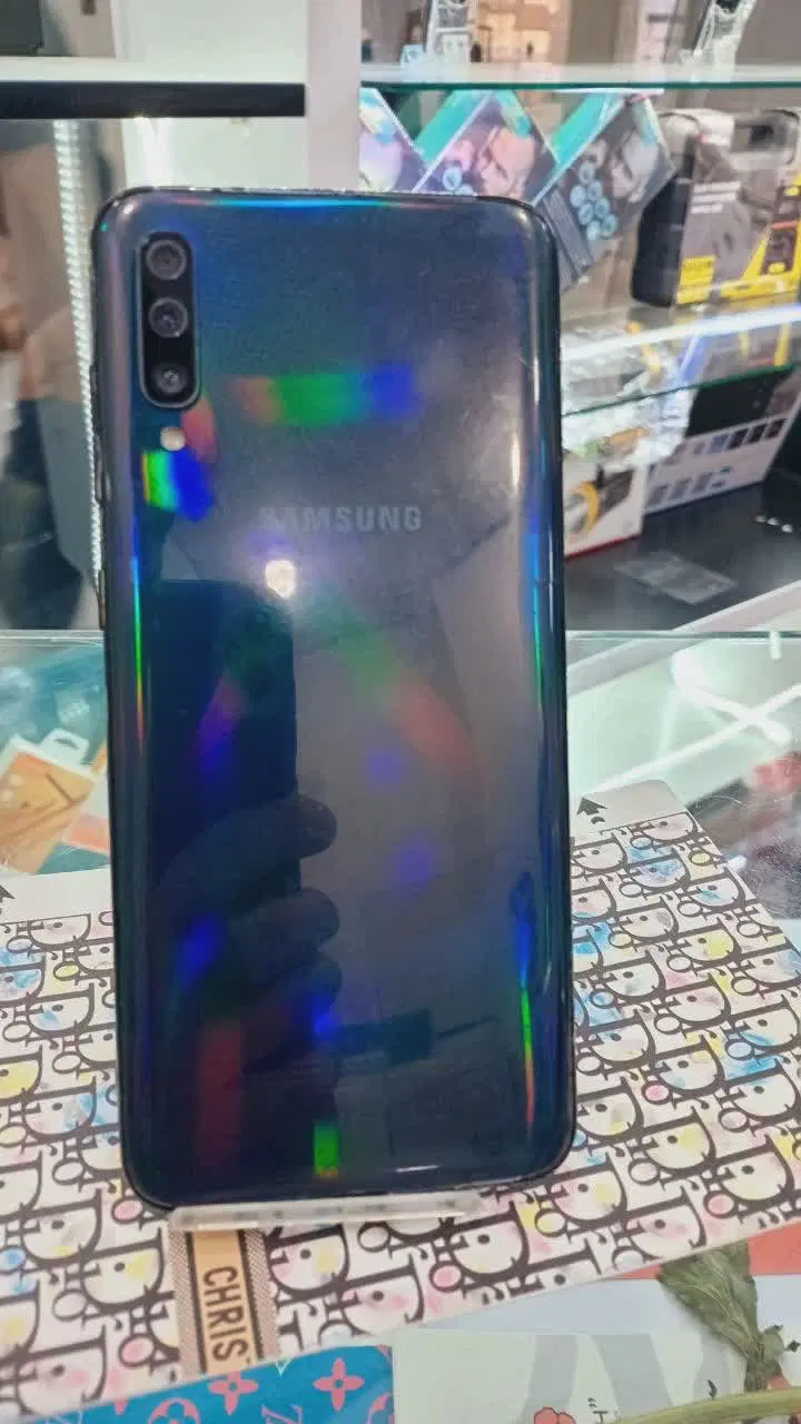 Samsung A70|موبایل|دورود, |دیوار