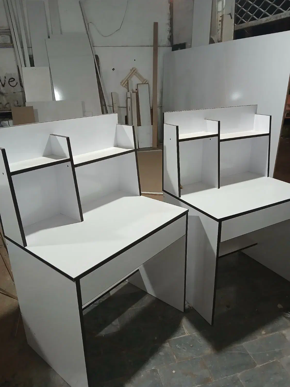 تولیدی انواع میز تحریر|میز تحریر و کامپیوتر|بیرجند, |دیوار