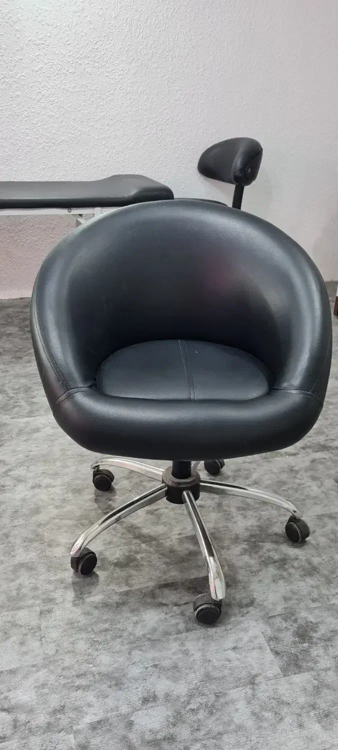 صندلی آرایشگاه|آرایشگاه و سالنهای زیبایی|بندر انزلی, تهران|دیوار