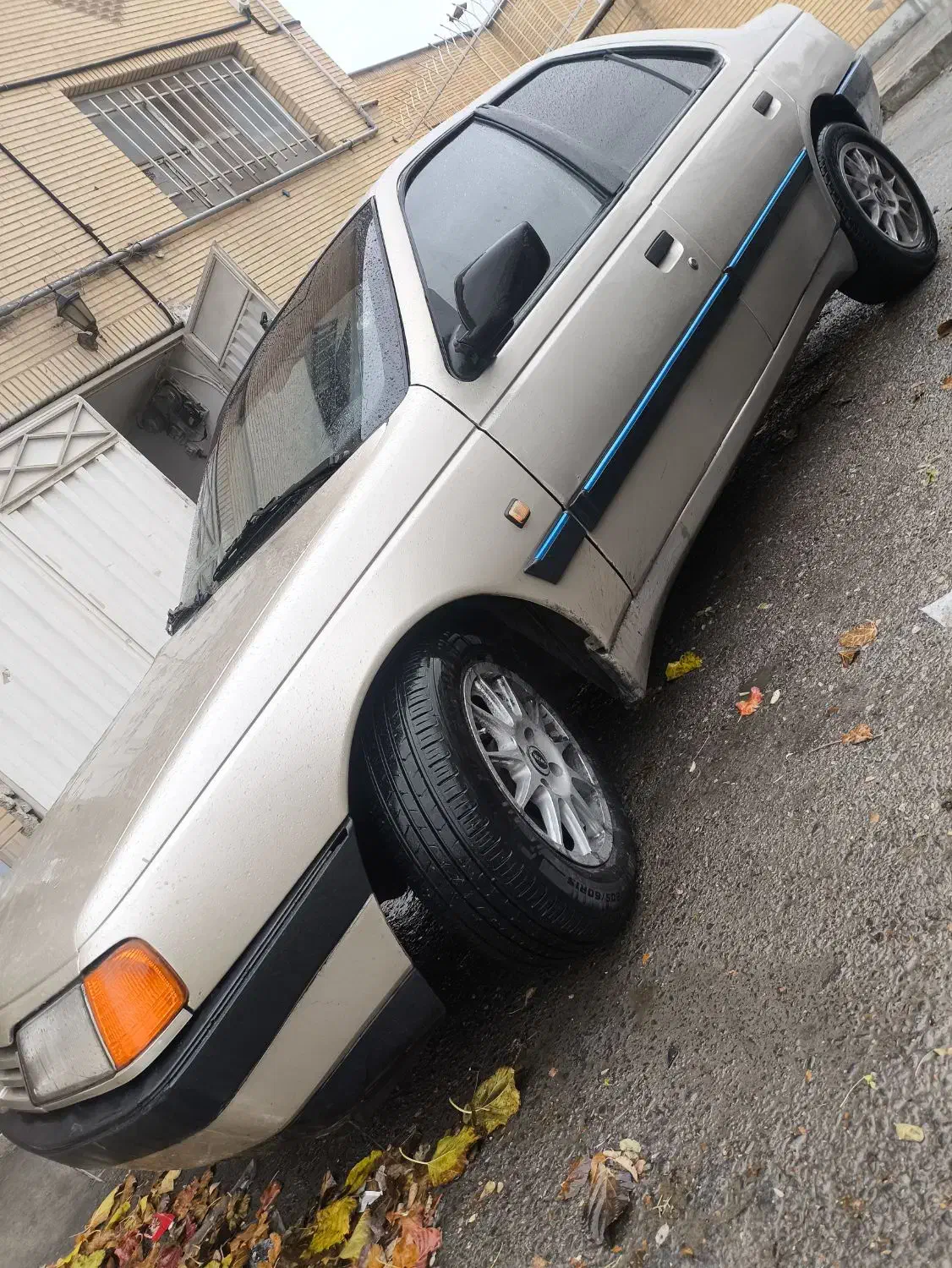 405بژ|خودرو سواری و وانت|فولادشهر, B2|دیوار