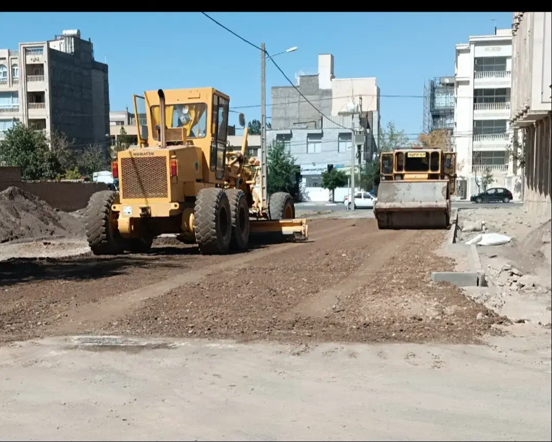 اجرای آسفالت محوطه خیابان وایزوگام قیرگونی|خدمات پیشه و مهارت|مشهد, شهرک صنعتی توس|دیوار