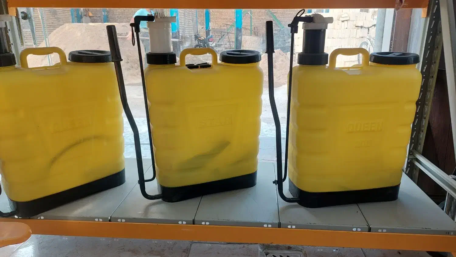 سمپاش ۲۰۰ لیتری|ماشین‌آلات صنعتی|آبادان, |دیوار