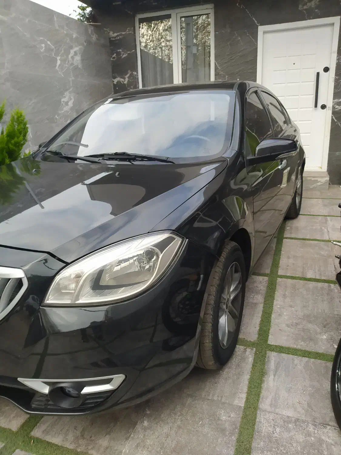 برلیانس مدل ۹۶|خودرو سواری و وانت|رشت, کاکتوس|دیوار