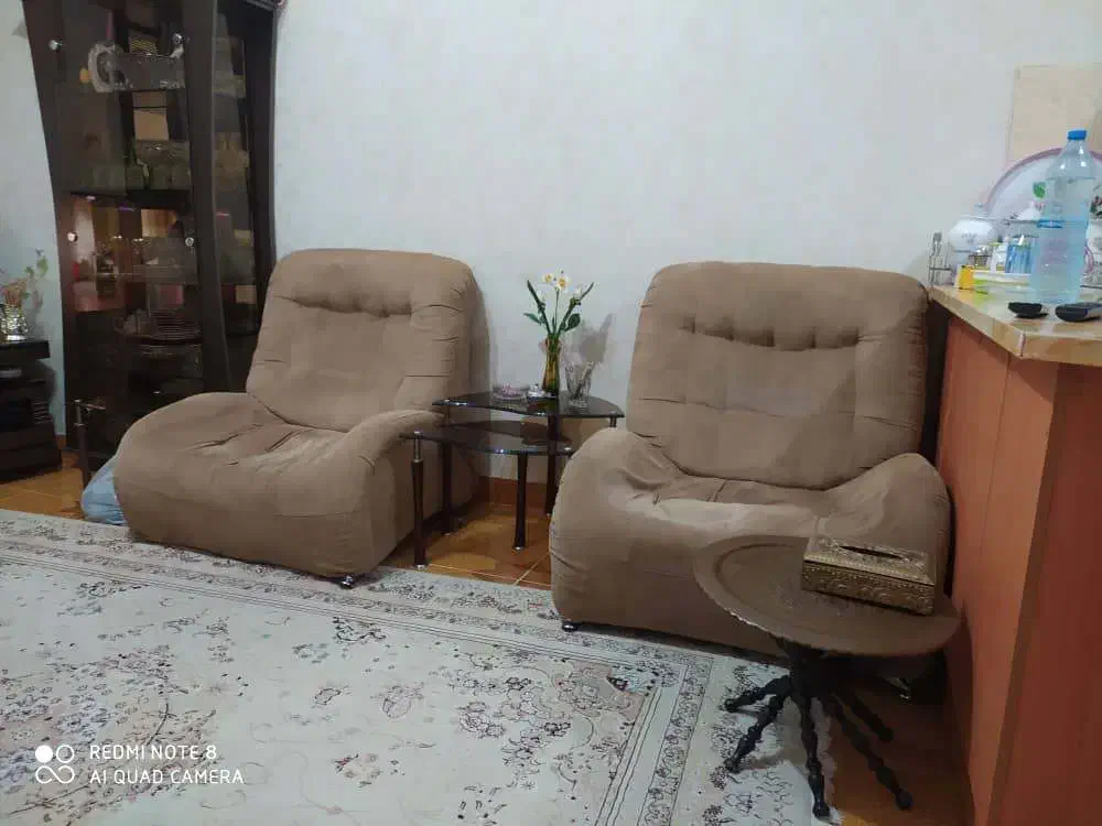 مبل دست دوم|مبلمان خانگی و میز عسلی|رشت, استادسرا|دیوار