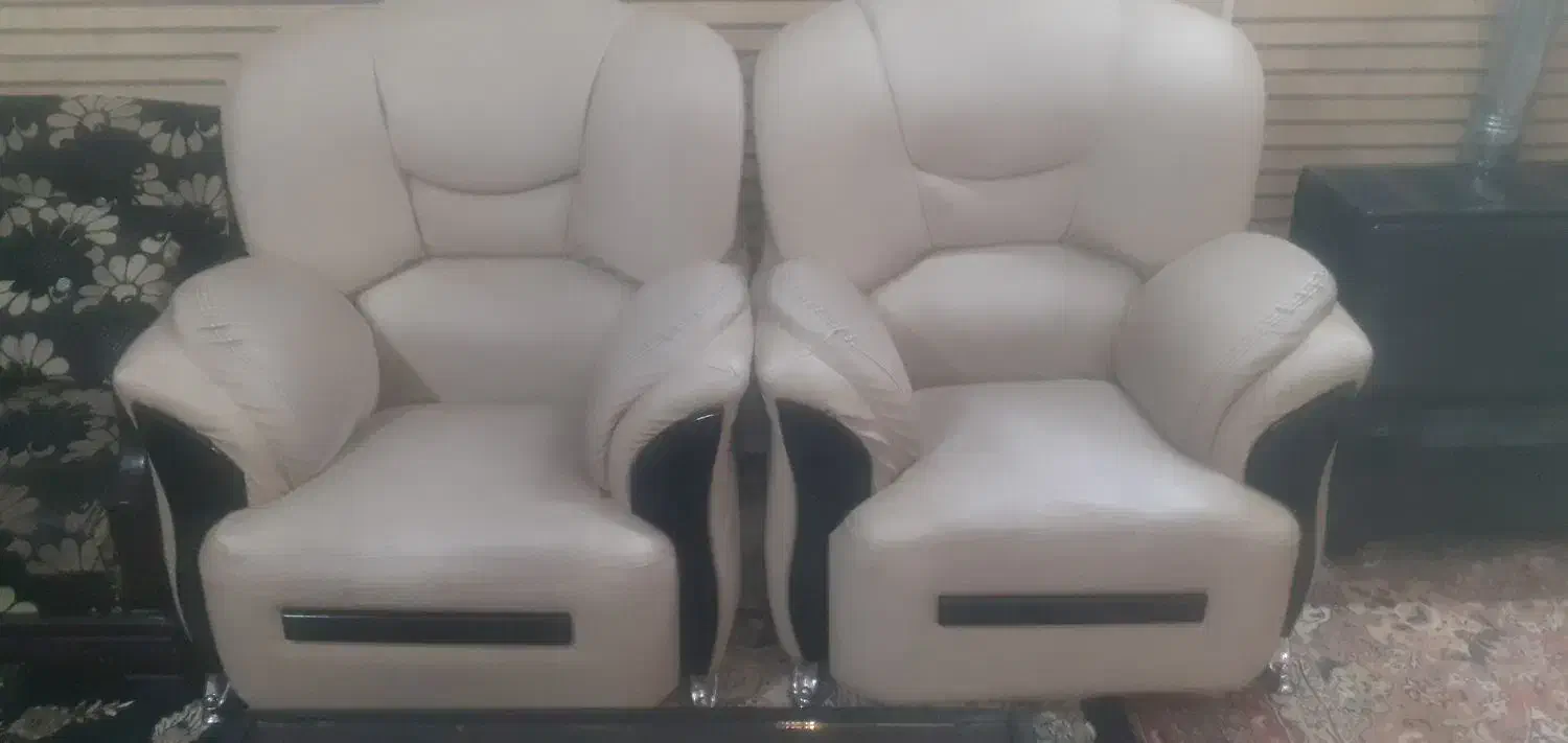 مبل راحتی|مبلمان خانگی و میز عسلی|قم, بنیاد|دیوار