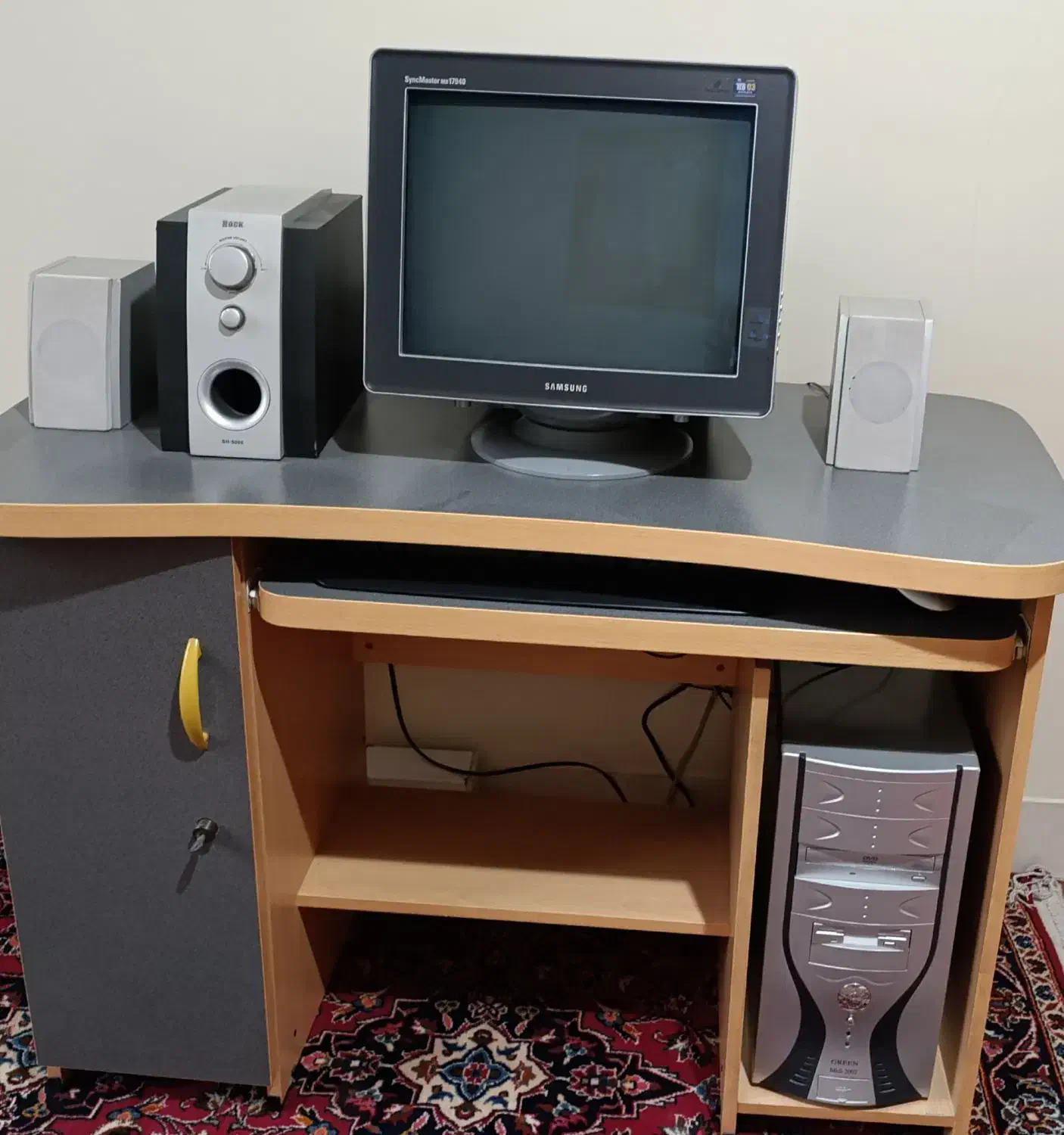 کامپیوتر سامسونگ|رایانه رومیزی|بروجرد, |دیوار