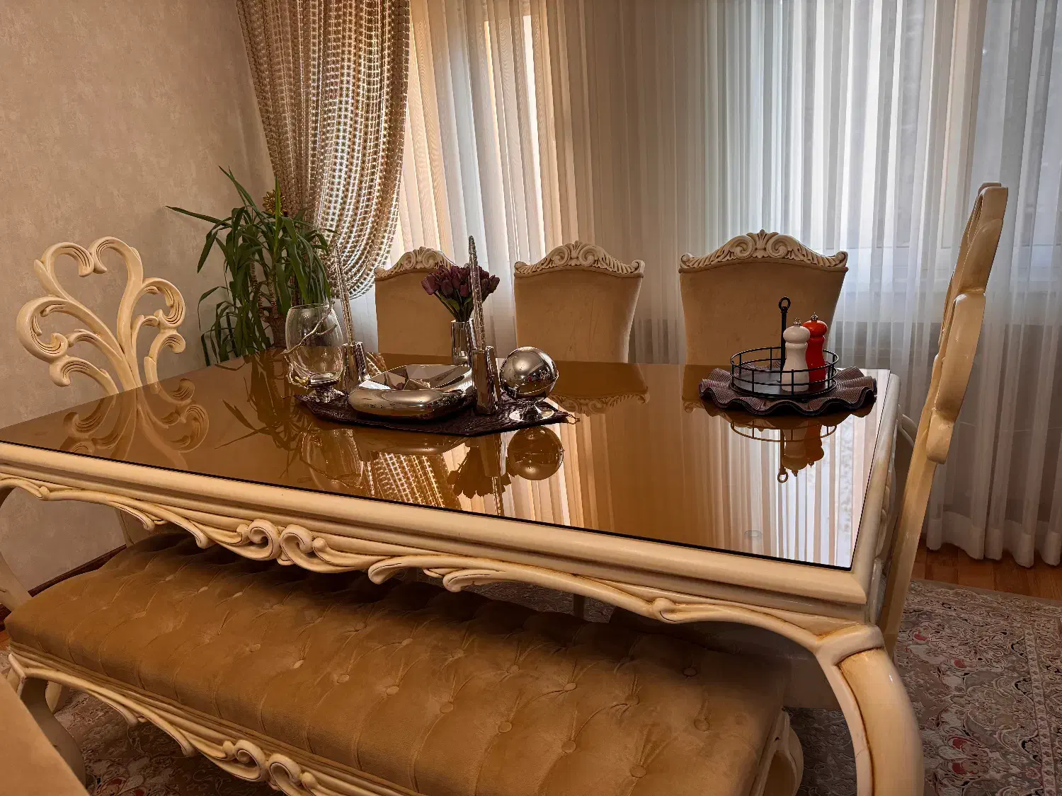 سرویس مبل هفت نفره با میز ناهار خوری هشت نفره|مبلمان خانگی و میز عسلی|تهران, زرگنده|دیوار