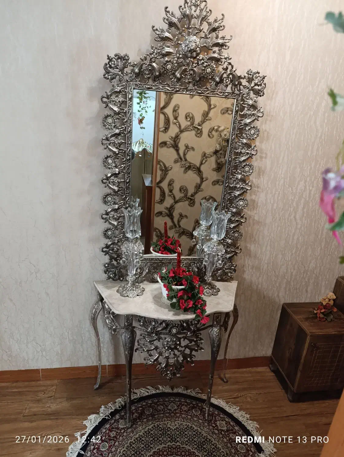 آینه کنسول غرق نگین|بوفه، ویترین، کنسول|مشهد, احمدآباد|دیوار