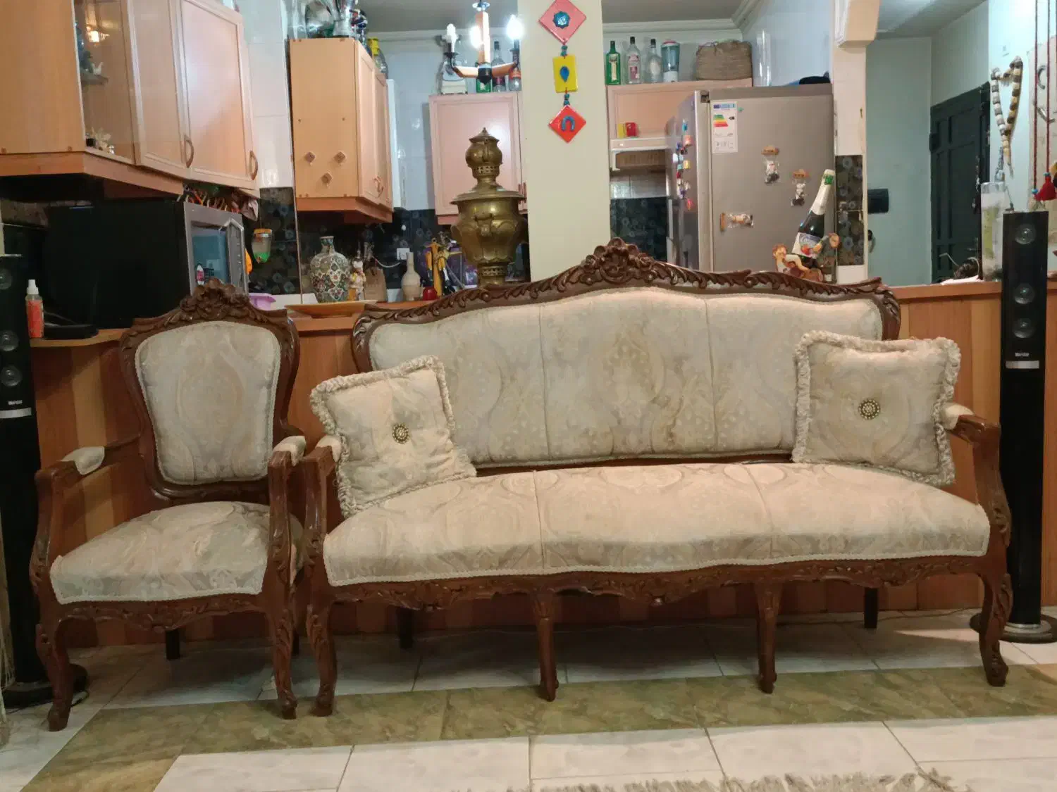 مبل سلطنتی ۹ نفره و مبل ال ۷ نفره|مبلمان خانگی و میز عسلی|شیراز, انجیر|دیوار