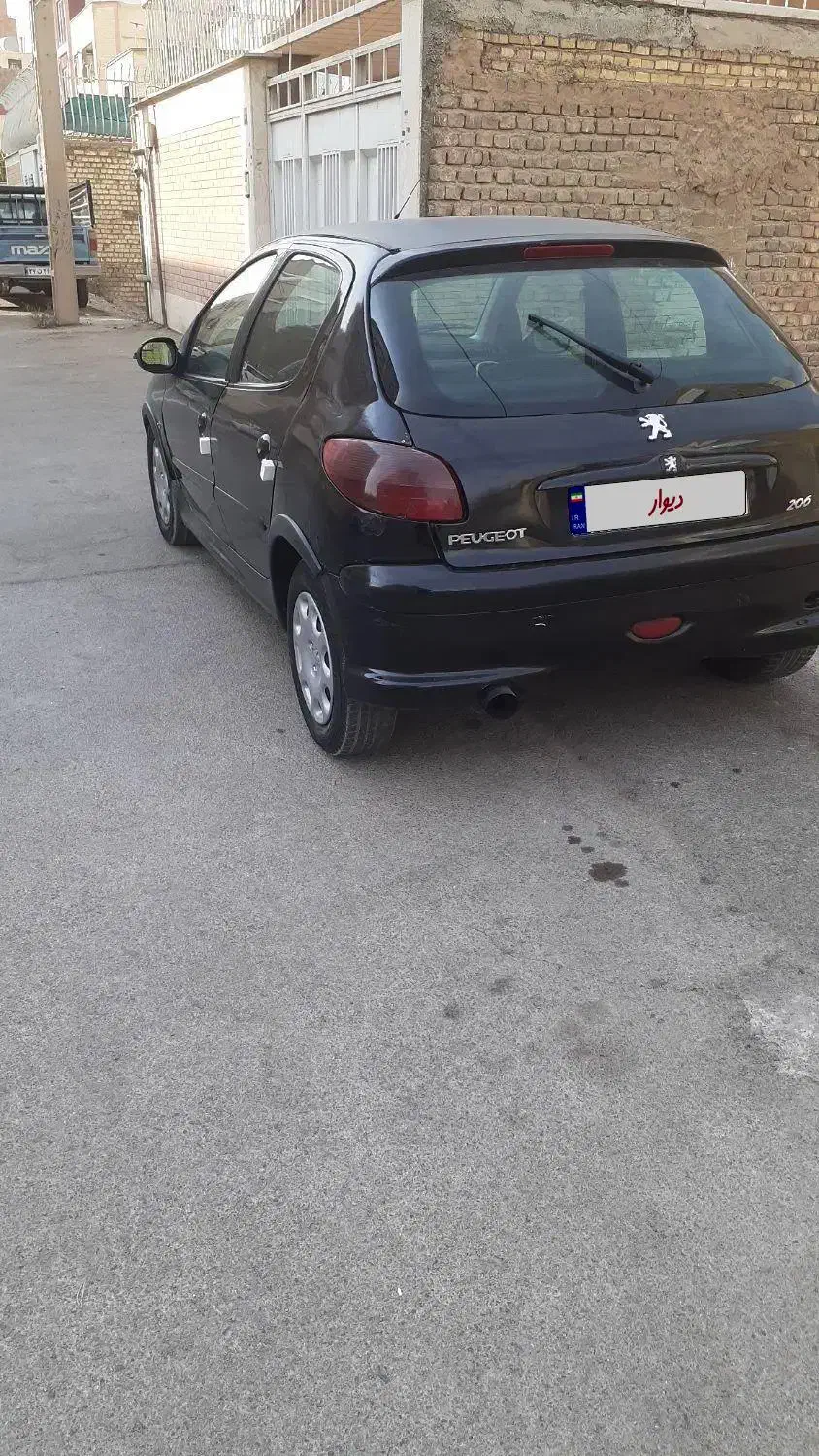 ۲۰۶ مدل ۸۱ تمیز و خانگی|خودرو سواری و وانت|اصفهان, باغ فدک|دیوار