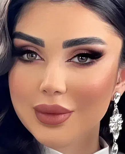 تخفیف ویژه میکاپ و شینیون|خدمات آرایشگری و زیبایی|قم, هفت تیر|دیوار