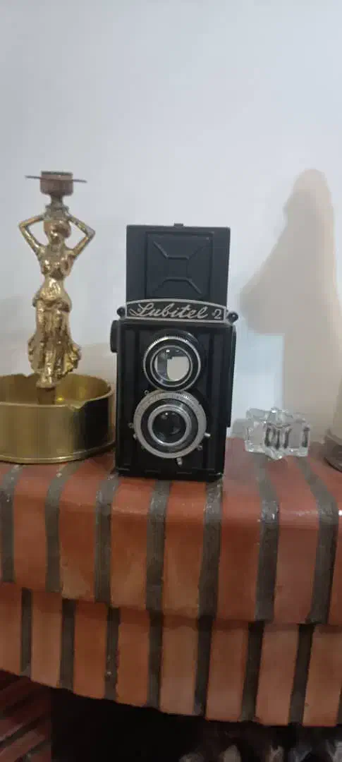 دوربین قدیمی ۶۰ساله|کلکسیون و سرگرمی|رشت, سعدی (تختی)|دیوار