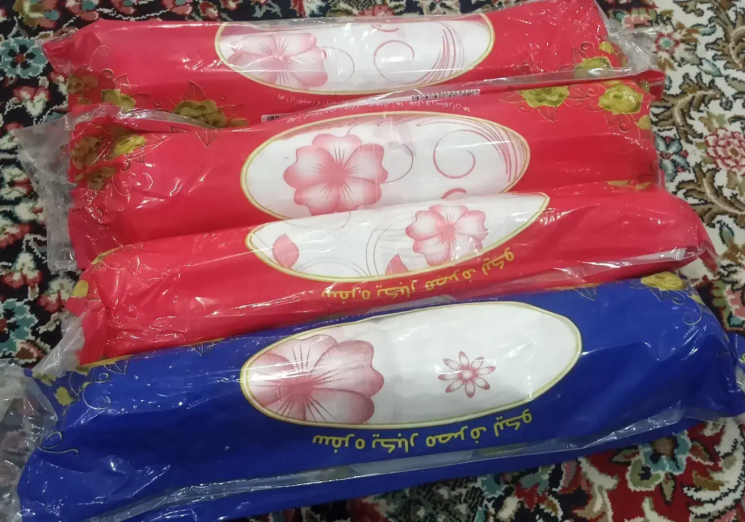 سفره یکبار مصرف|ظروف نگهدارنده، پلاستیکی، یکبارمصرف|شوش, |دیوار