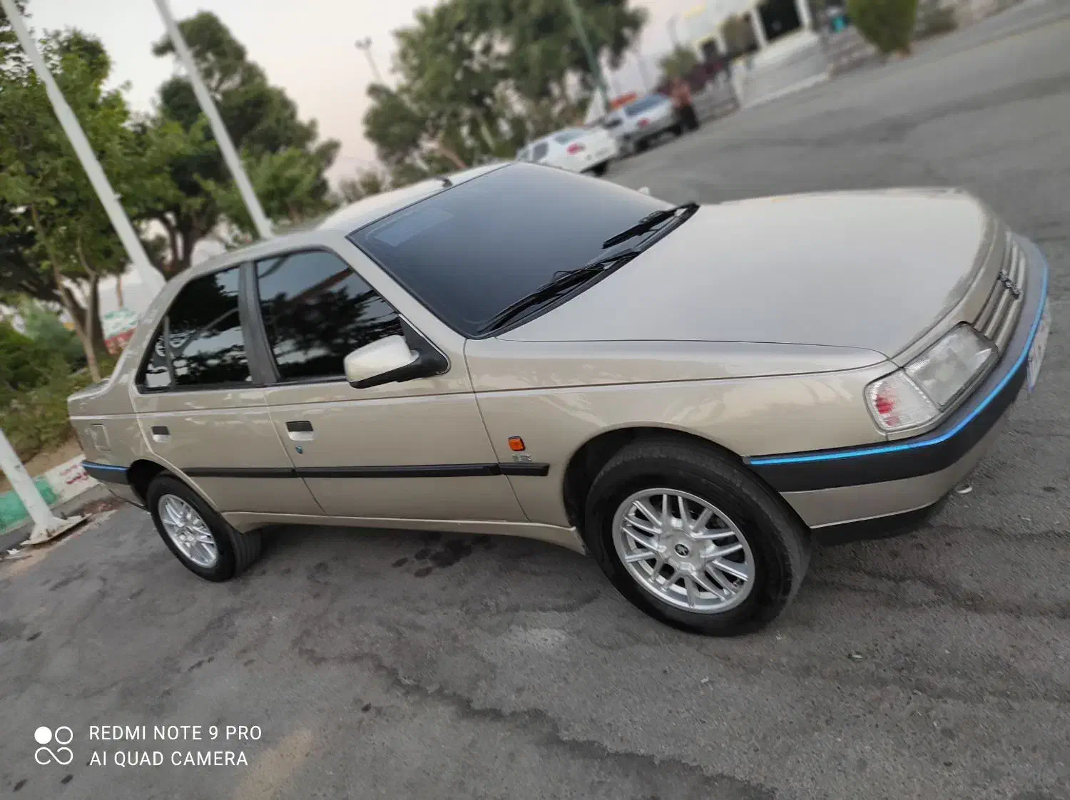 پژو ۴۰۵مدل ۸۵بیرنگ|خودرو سواری و وانت|قروه, |دیوار