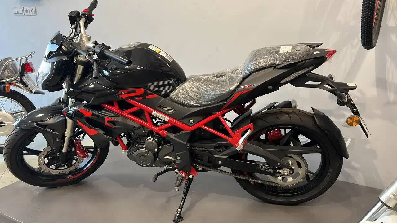 موتوربنلی ۲۵۰|موتورسیکلت|یزد, |دیوار