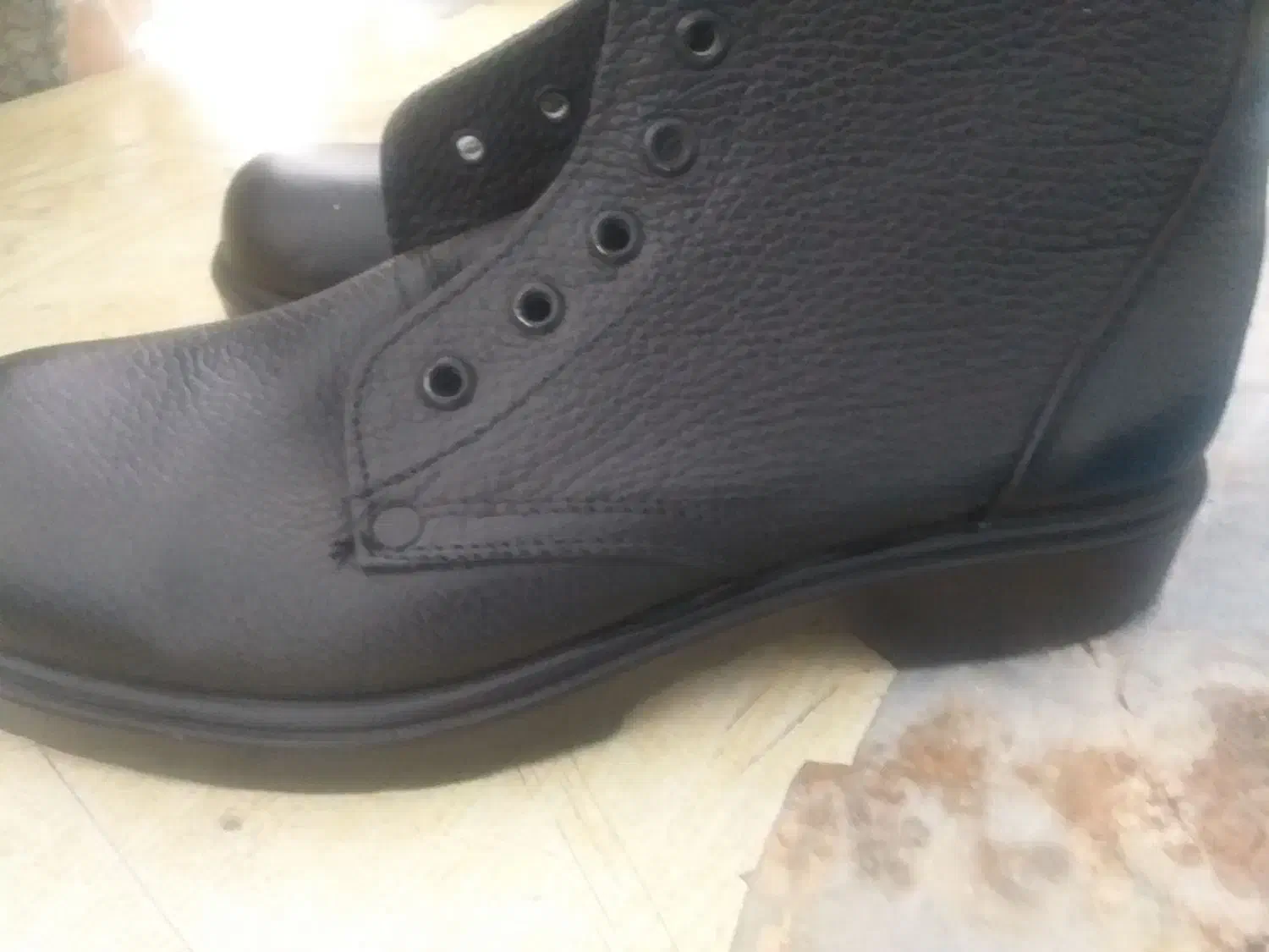 پوتین|کیف، کفش، کمربند|خمینیشهر, |دیوار