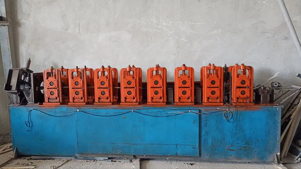 فروش دستگاه تولید سازه نبشی ، یو 36 و آف 47|ماشینآلات صنعتی|شاهینشهر, گرگاب|دیوار