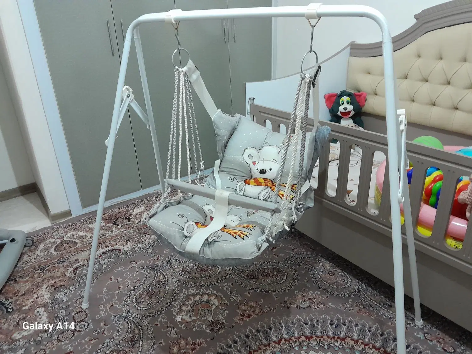 تاب|اسباب و اثاث بچه|گلبهار, شهر جدید گلبهار|دیوار