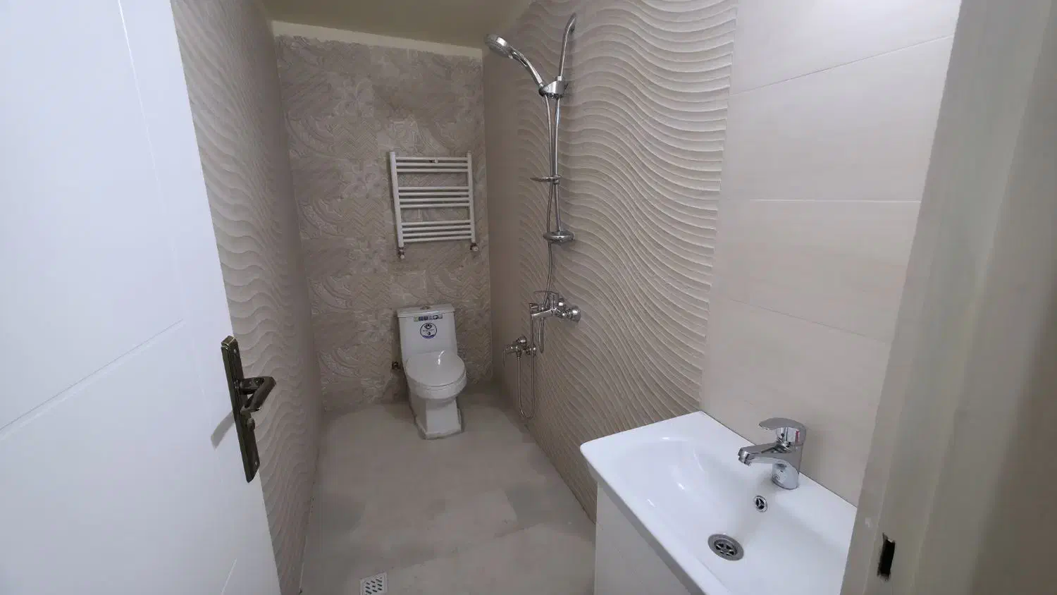 ۱۲۰ متر * دوکله * تخلیه *کلید نخورده